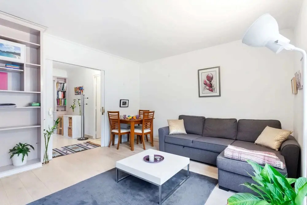 Spacious Apartment in Quartier Latin