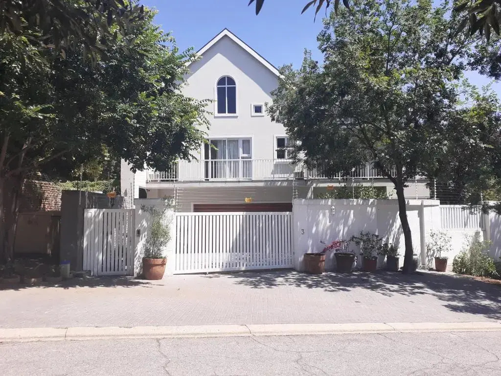 3 on Tessa Guesthouse