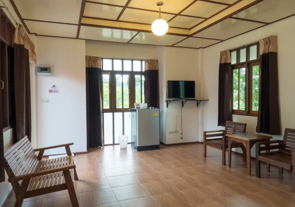 Khao Yai Country Hill Resort