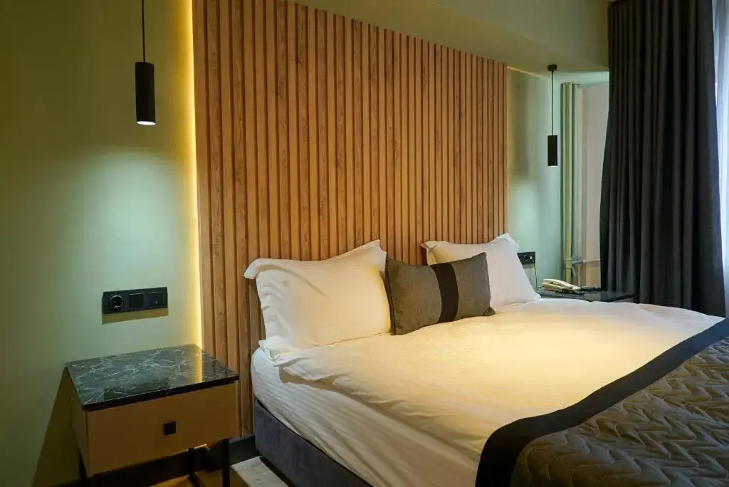 Polek Hotel