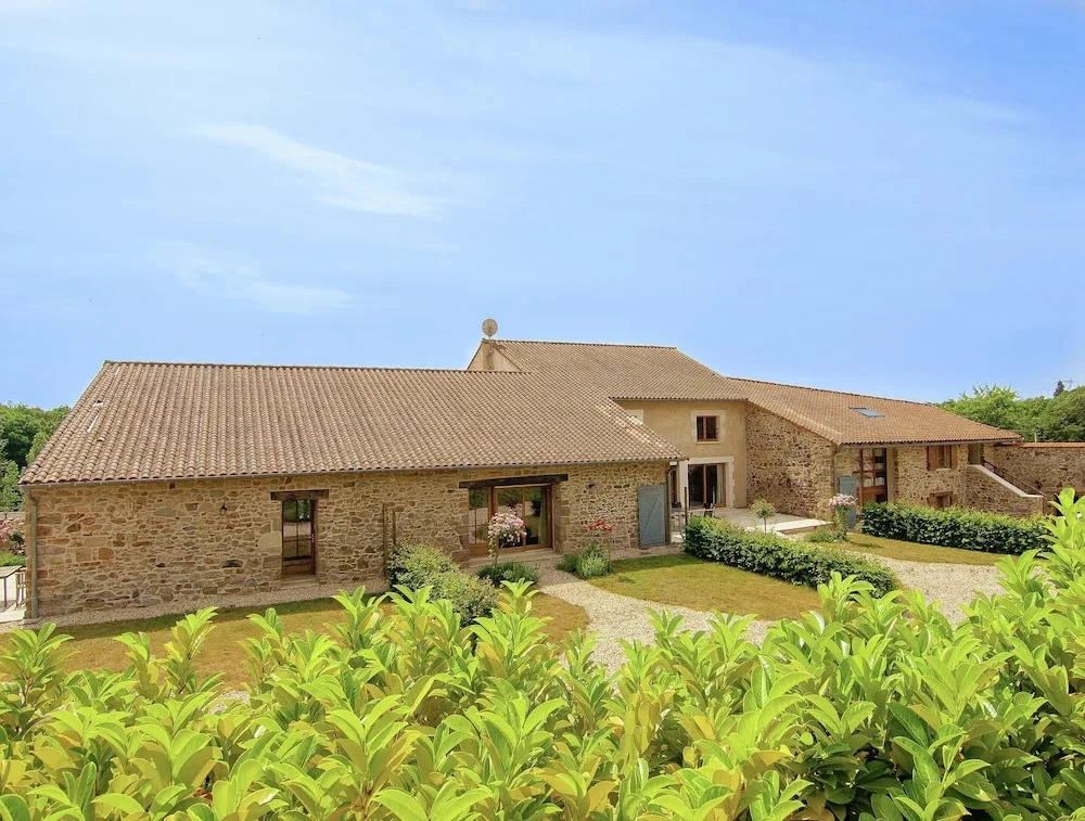 Spacious Estate in Roussines