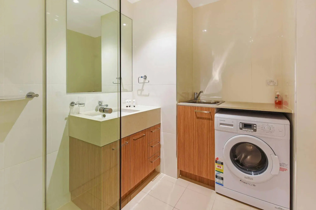 Vision On Morphett Adelaide Central