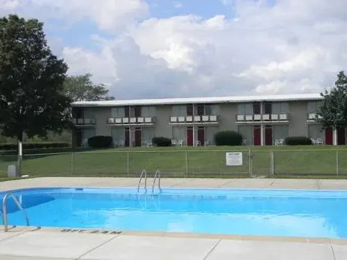 Black Horse Lodge & Suites