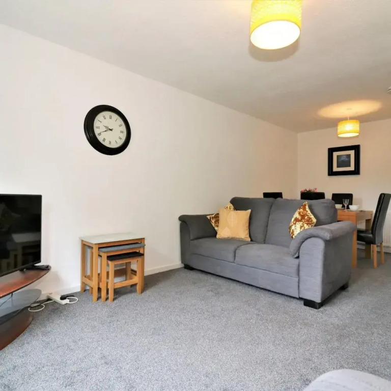 Carnoustie House - East Kilbride