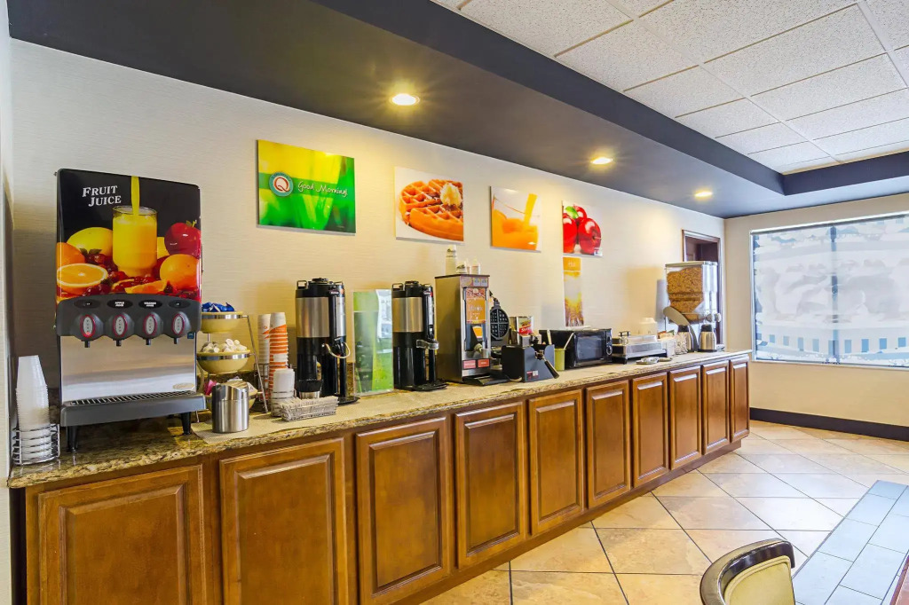 Holiday Inn & Suites Richmond West End by IHG