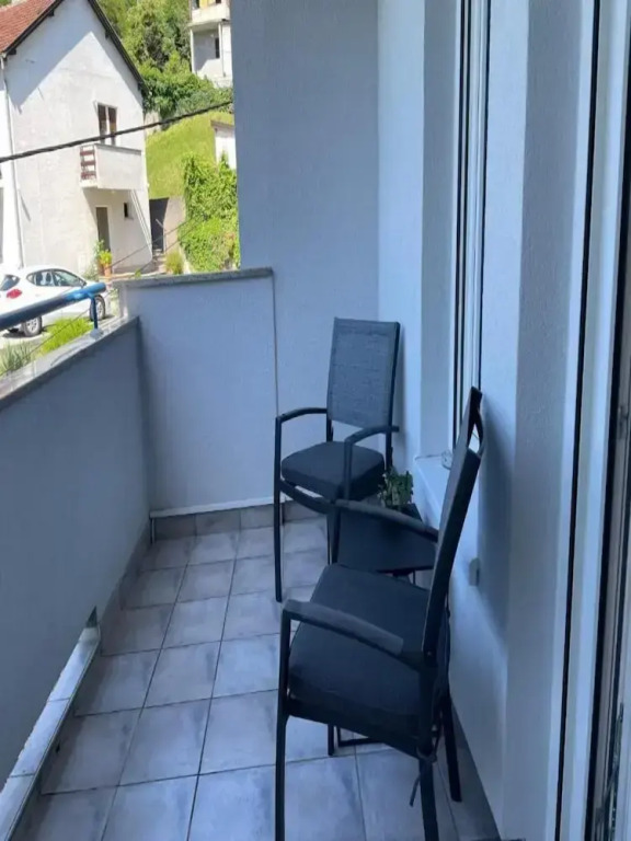 Modern & Charming - Free Private Parking