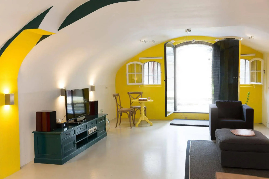 Hotel 26