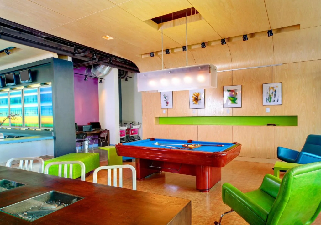Aloft by Marriott Bolingbrook