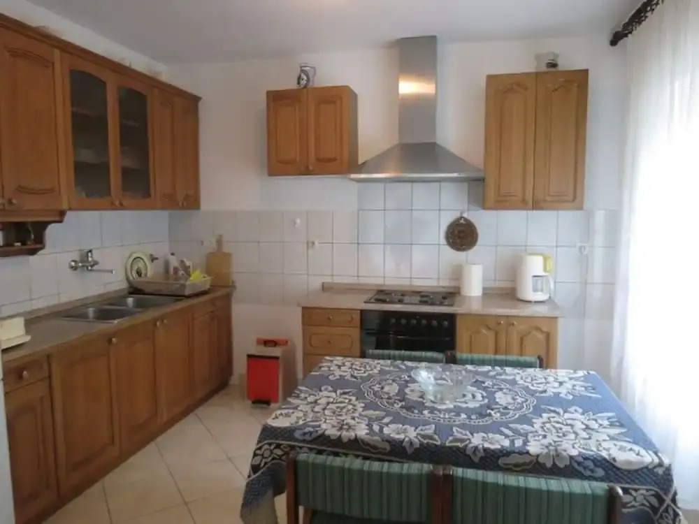 Large Apartment With Terrace Near the Beach