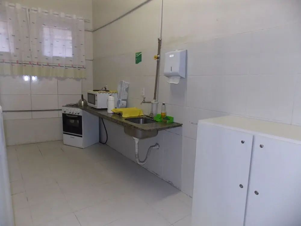 Praia dos Amores Hostel