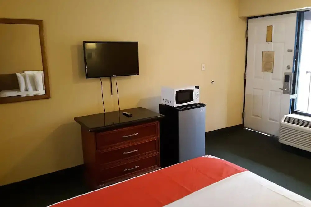 Super Value Inn