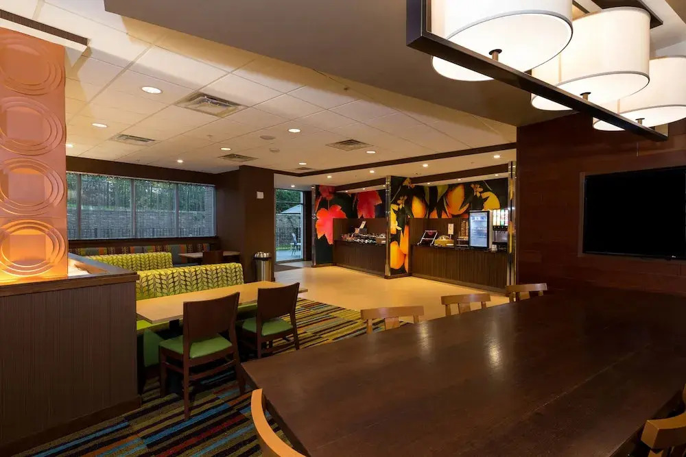 Fairfield Inn & Suites Detroit Macomb