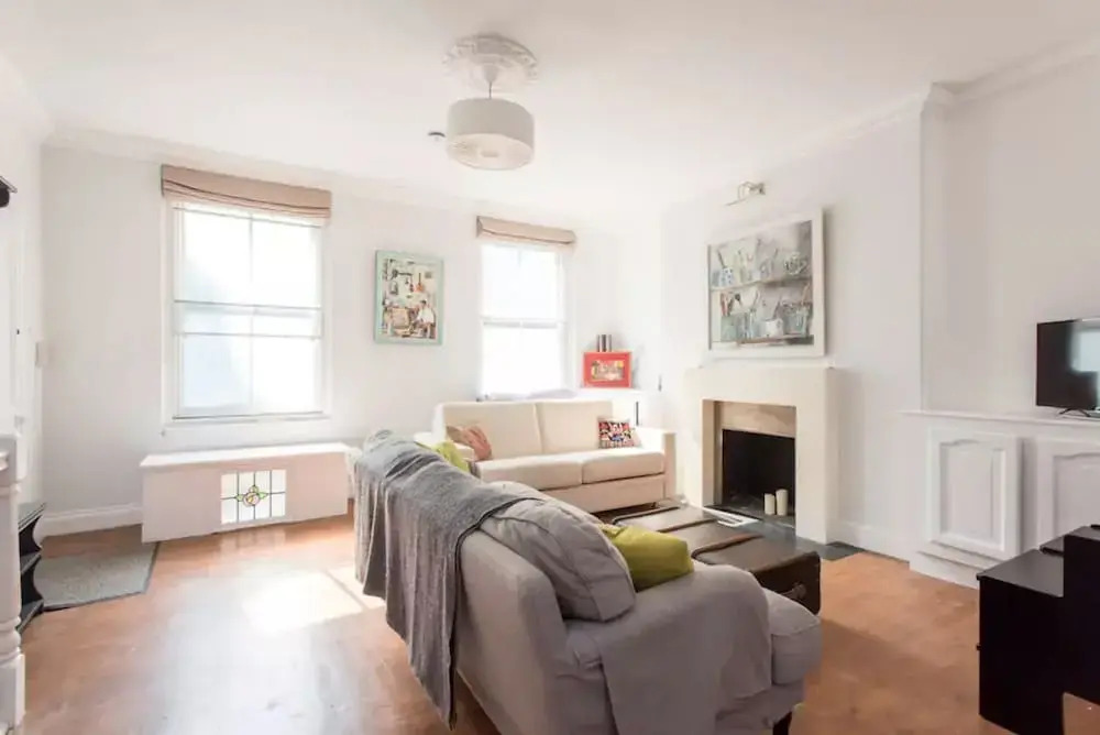 2 Bedroom Victorian House With Garden