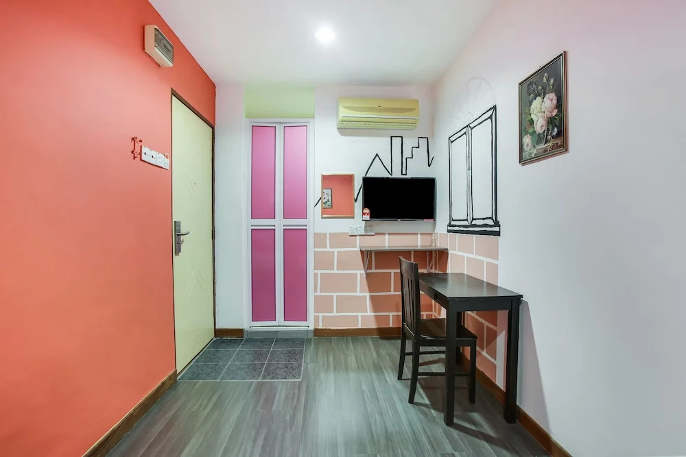 OYO 89451 Hotel Taj Inn Seksyen 7