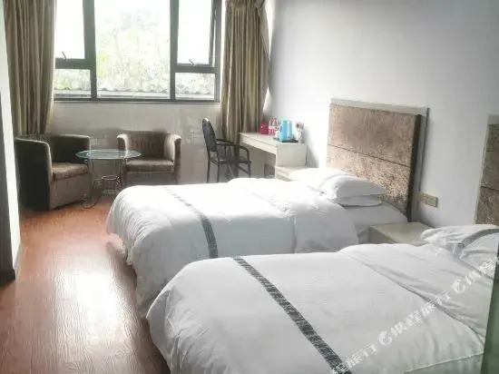 Manduola Business Hostel