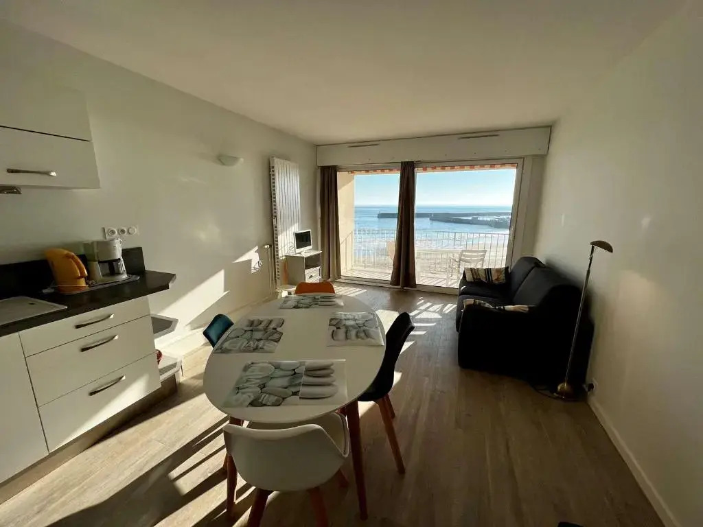 Appartement Quiberon, 1 Pièce, 2 Personnes - Fr-1-478-137