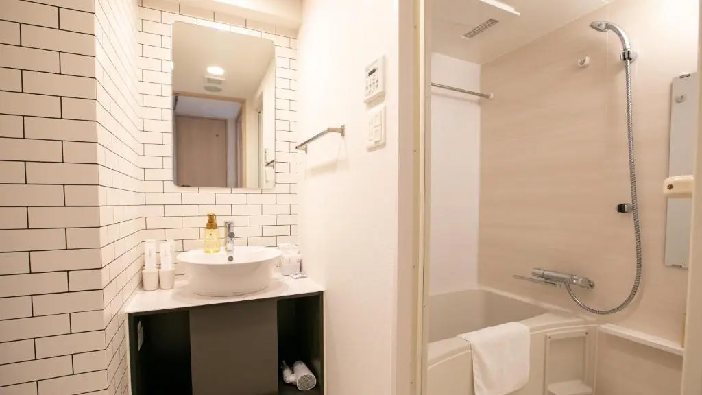 ESLEAD HOTEL Namba Daikokucho
