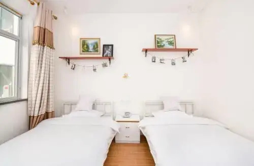 West Street 1986 Hostel
