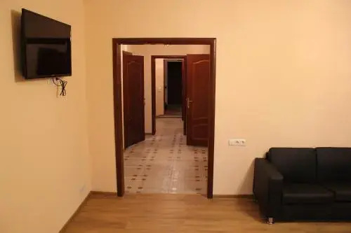 Happy Hostel