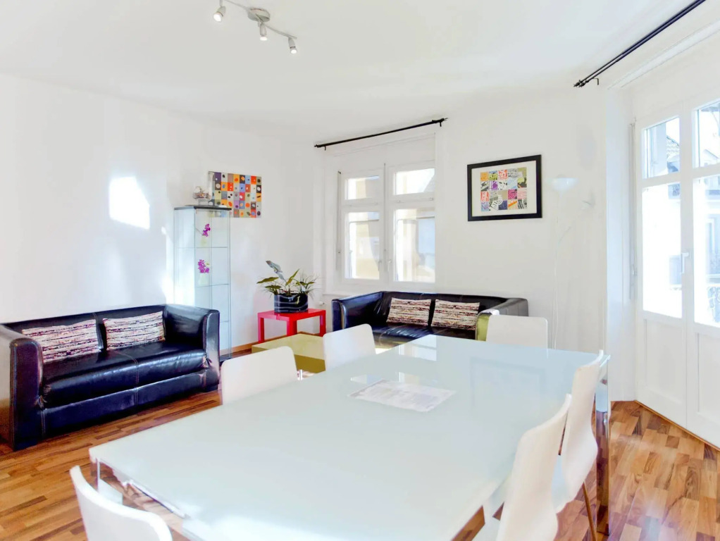 Comfort Apartments by Livingdowntown