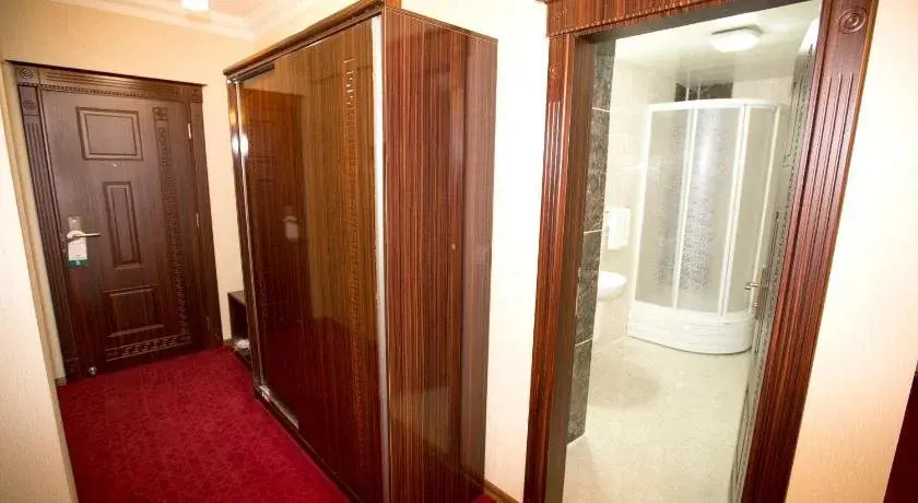 Resmina Hotel