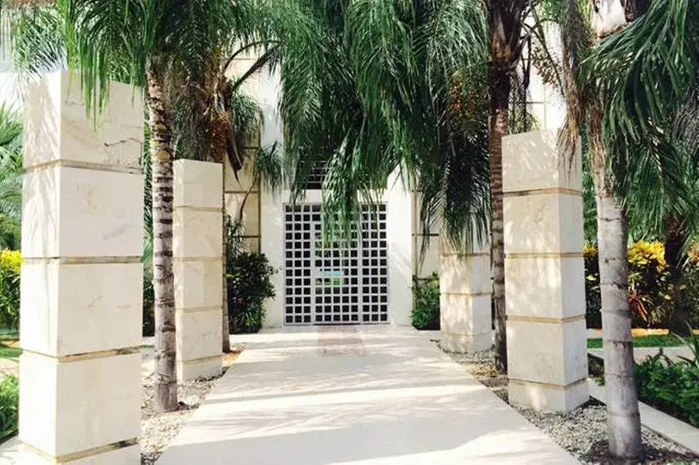 Golf Condominium by ChezPlaya