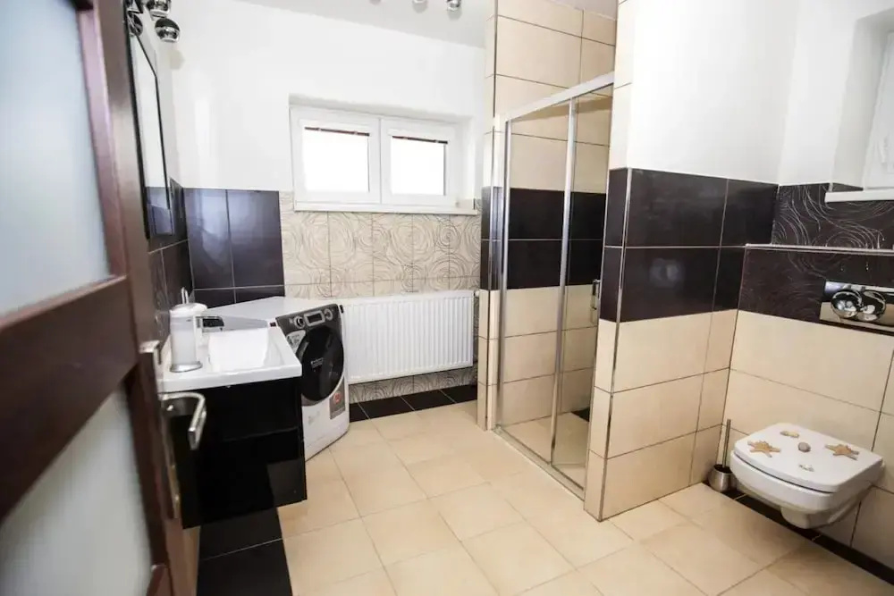 Villa in Fren tát near Ski Resorts & Jacuzzi