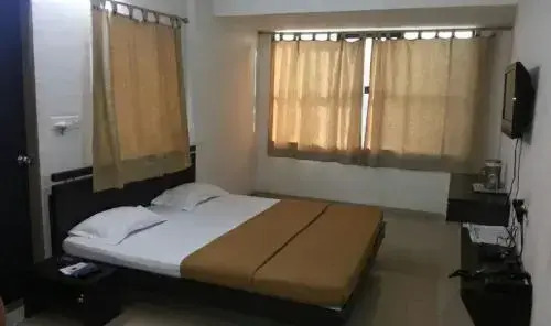 The Neem Tree Hotel