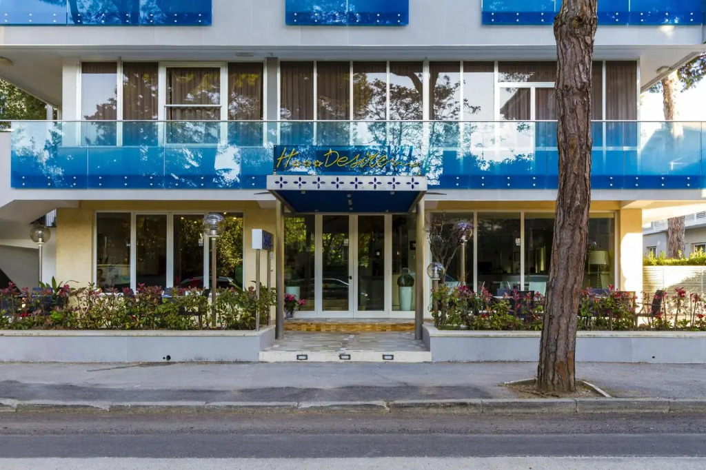 Hotel Desire