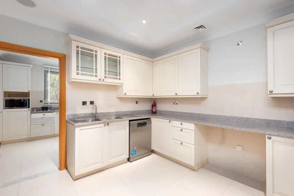 Maison Privee - Luxury 5BR Villa with Private Pool and Beach
