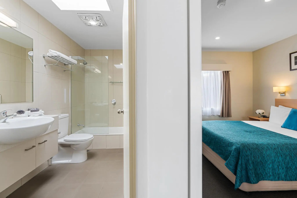 Bay View Villas