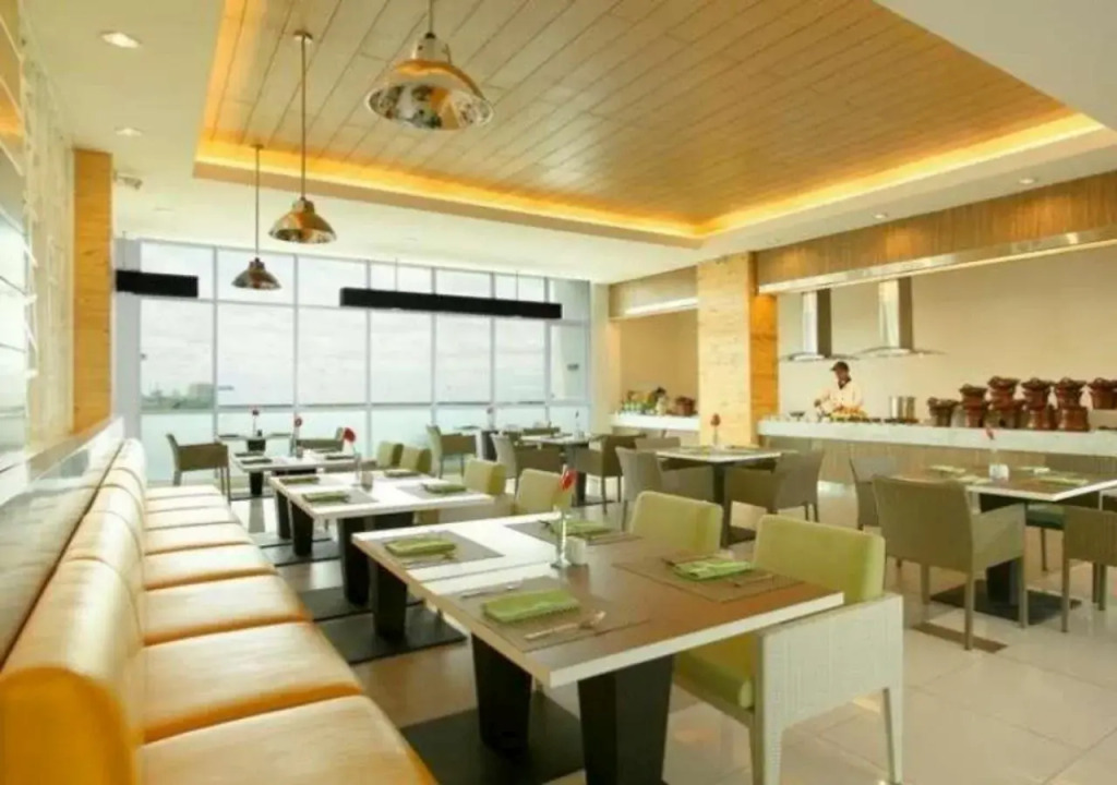 Hotel Santika Cikarang
