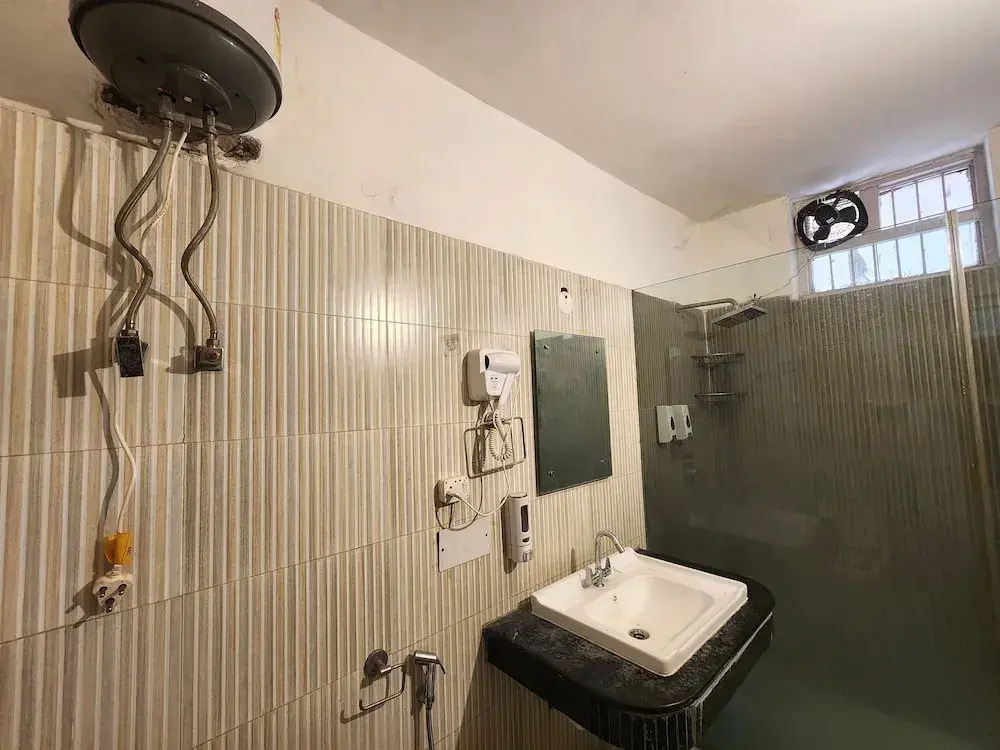 Hotel The Own Stay-Urban Boutique
