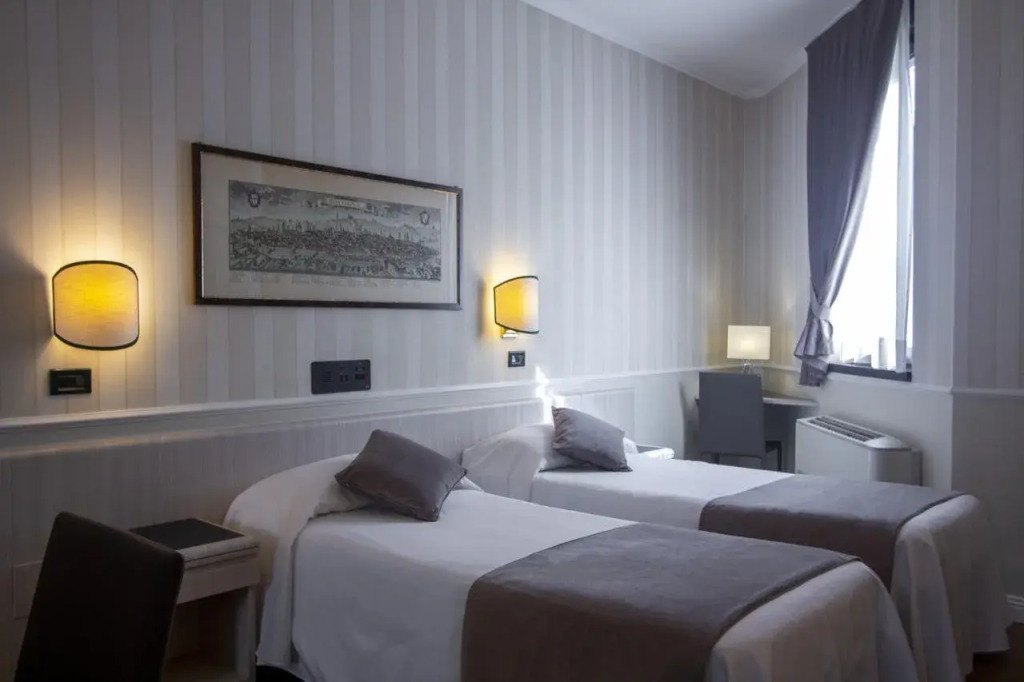 Hotel Flora