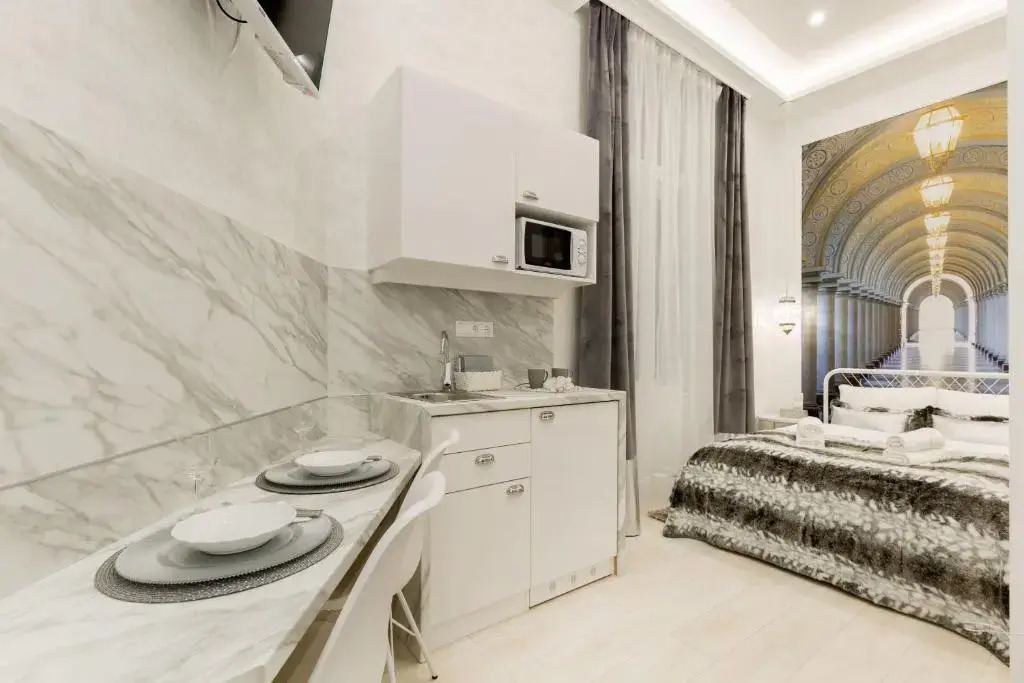 Modern, NEW studio with AC