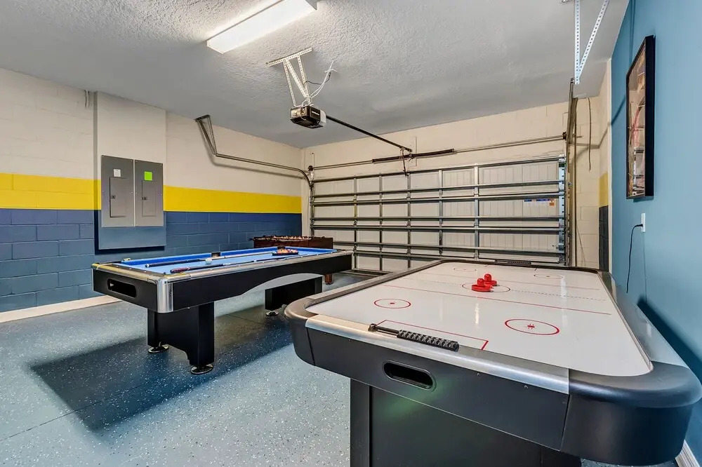 Villa W Pool Movie Theater Game RoomSleeps 20