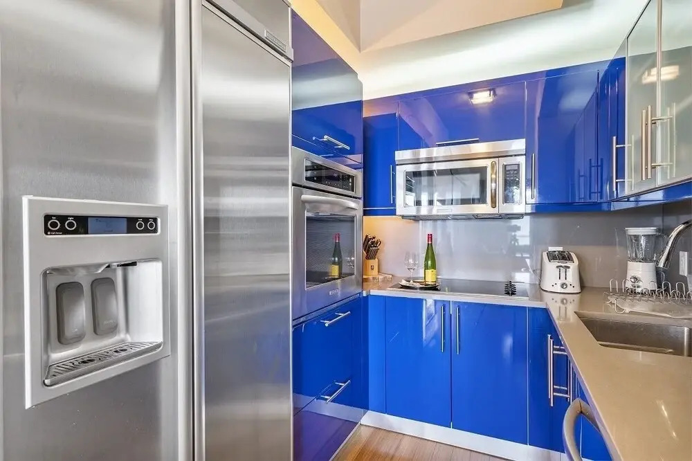 1201 W S 1 Bedroom Condo by RedAwning