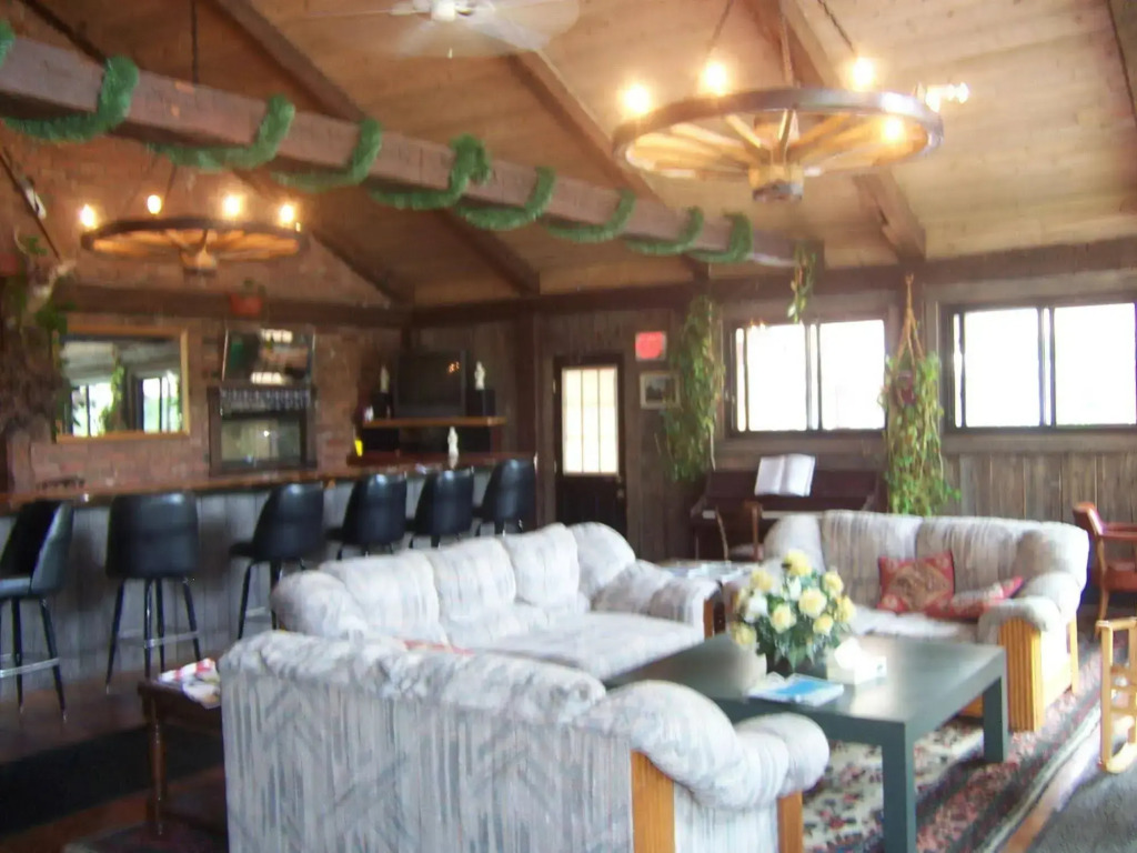 Killington Pico Motor Inn