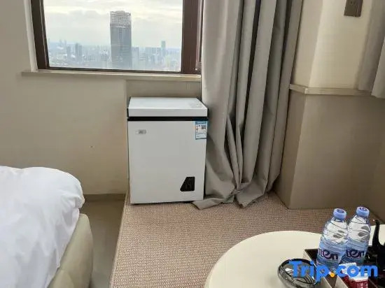 The Cloud Hotel
