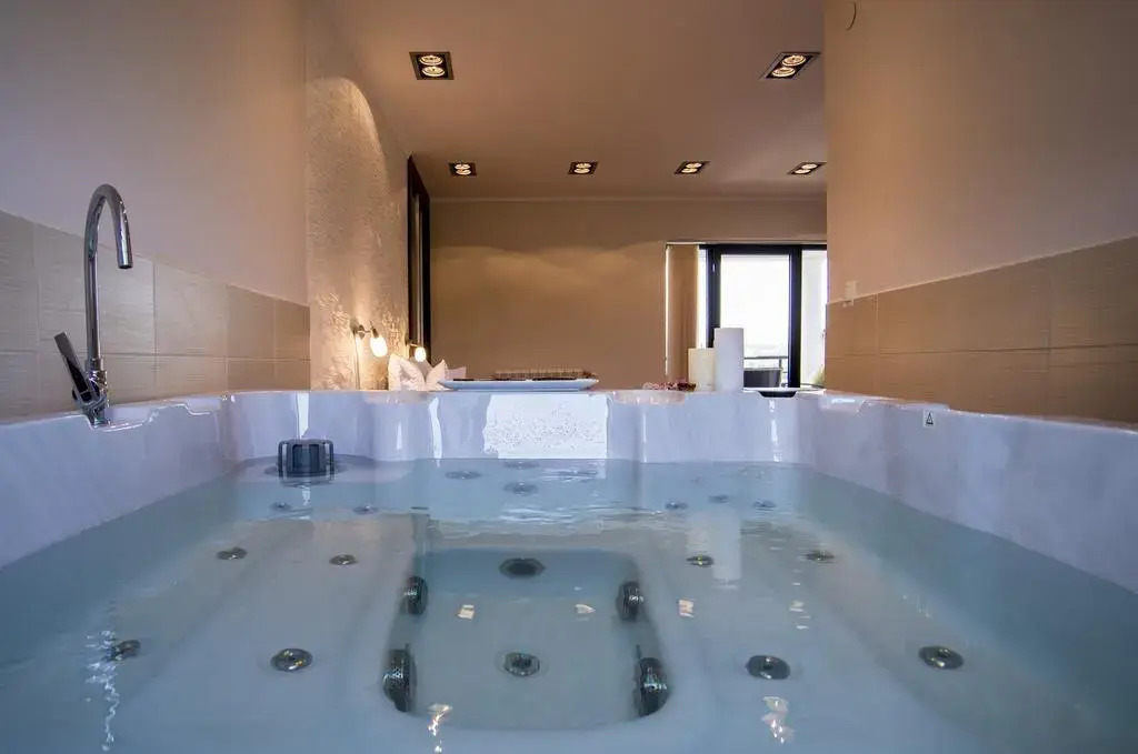 Guest House Panorama Aqualux with Free Parking