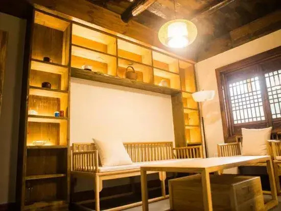 Wu dang shan zi Xiao restaurant