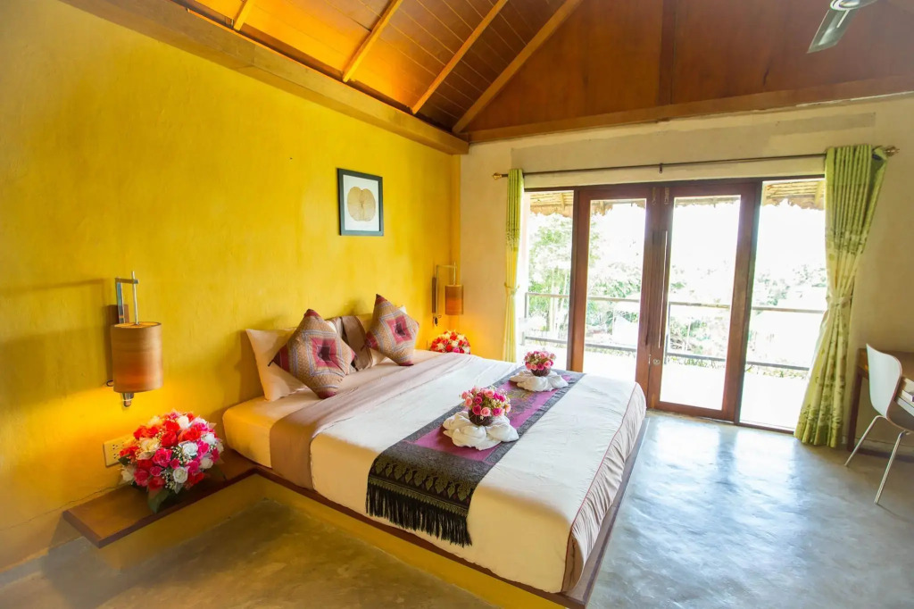 Diamond Village Pai