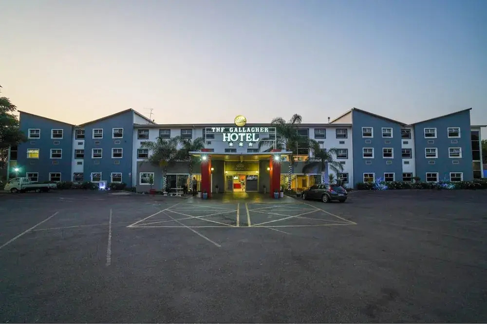 Inani Hotel Gallagher