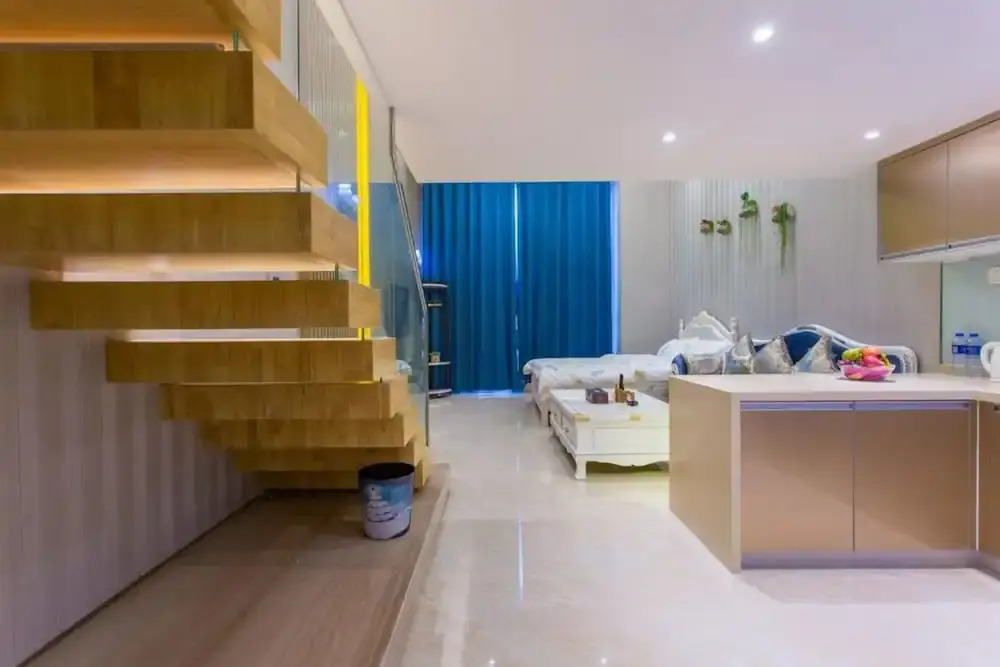 Mahattan Apartment Hesheng Branch