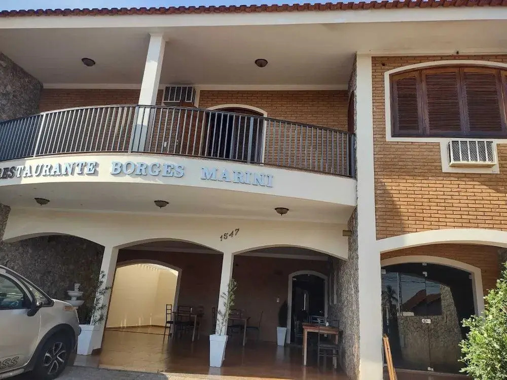 Hostel Borges Marini