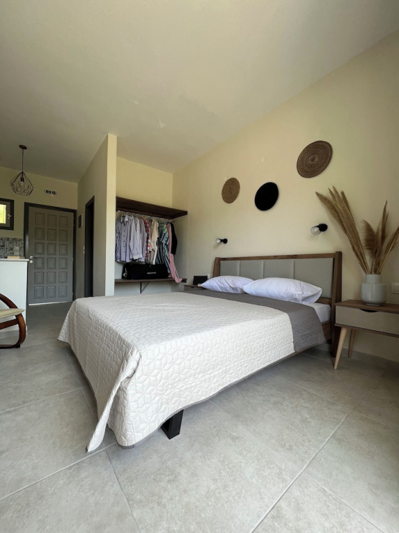 Ninemo Residences Skiathos