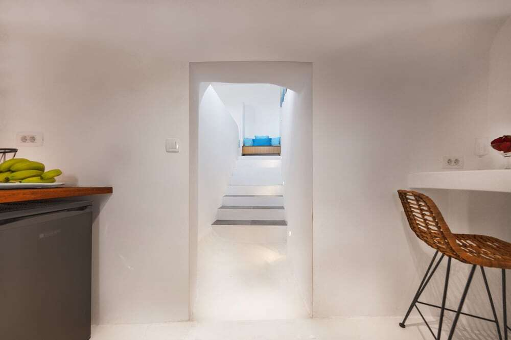 Cave Villa Cyan, Hot Tub/Panoramic View