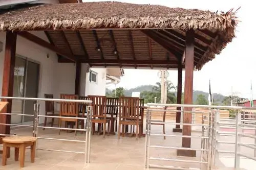 Hostal Boutique Romandia