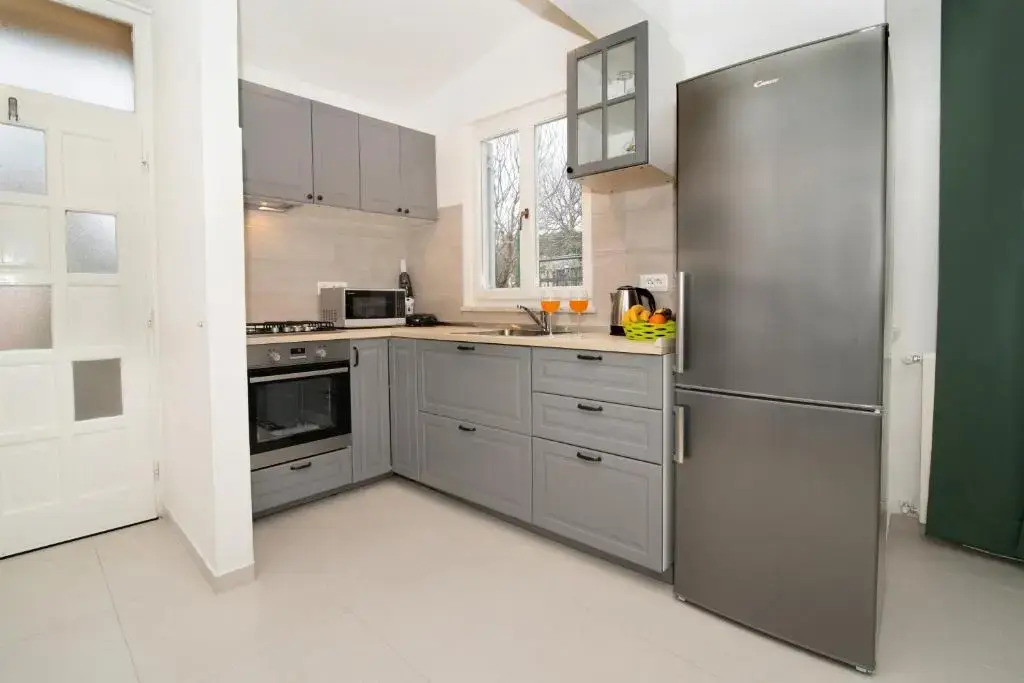 Modern Antique apartment's Villa Castropola 8, located in Center of Pula
