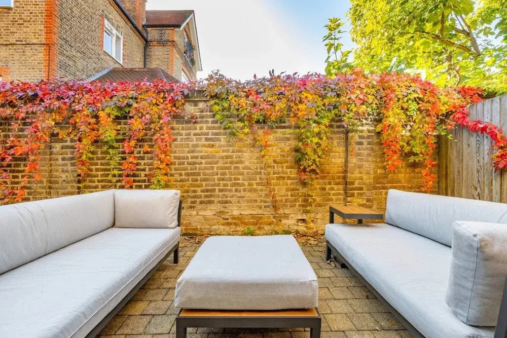 The Clapham - Captivating 2bdr With Garden Parking